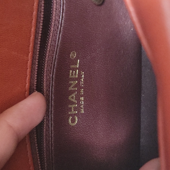 CHANEL Diana - Picture 9 of 12